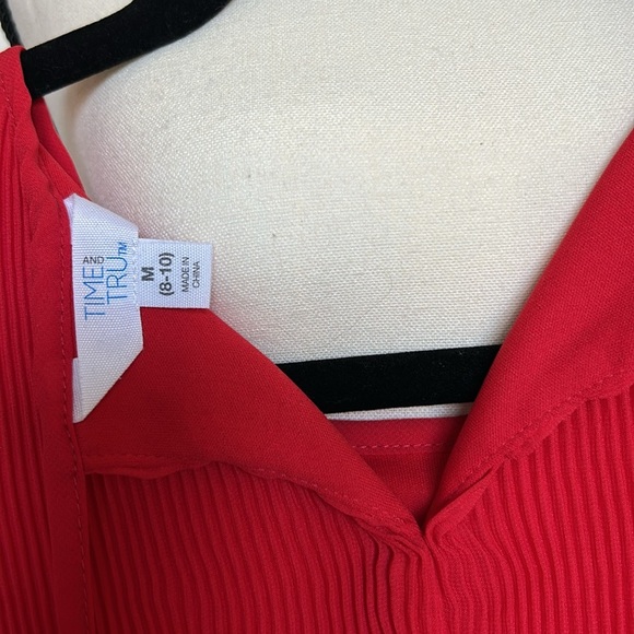 Time and Tru, Size Medium, Sleeveless, Red Blouse - Picture 5 of 5